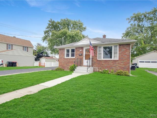 House for sale in Bowmansville, New York
