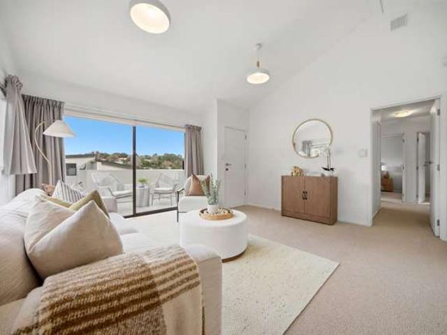 House for sale in Whangaparaoa