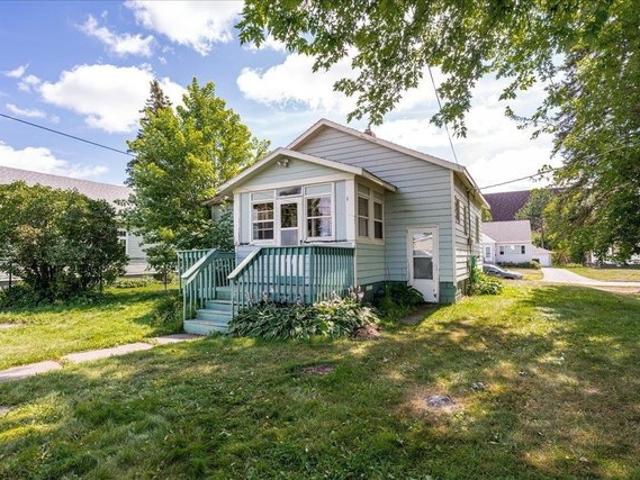 House for sale in Proctor, Minnesota