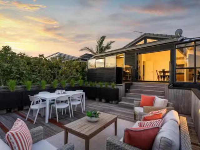 House for sale in Paremoremo, Oroua County