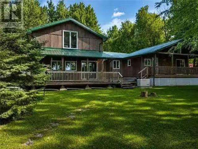 House for sale in Barrie, Ontario