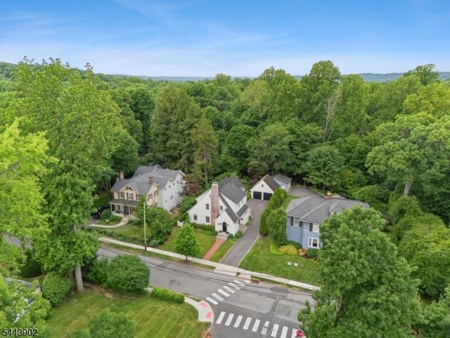 House for sale in Summit, New Jersey