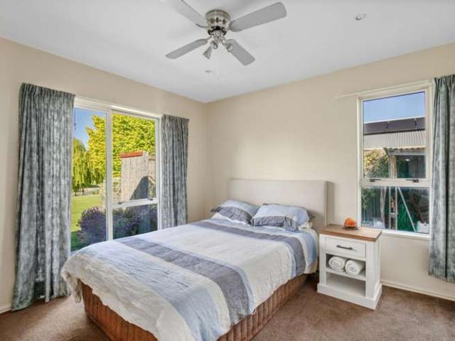 House for sale in Otakou