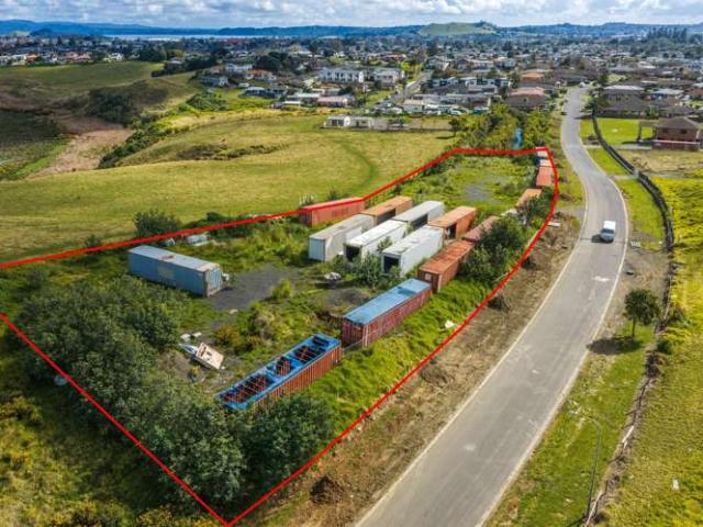 Land for sale in Owhata, Oroua County