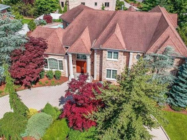 House for sale in Englewood Cliffs, New Jersey