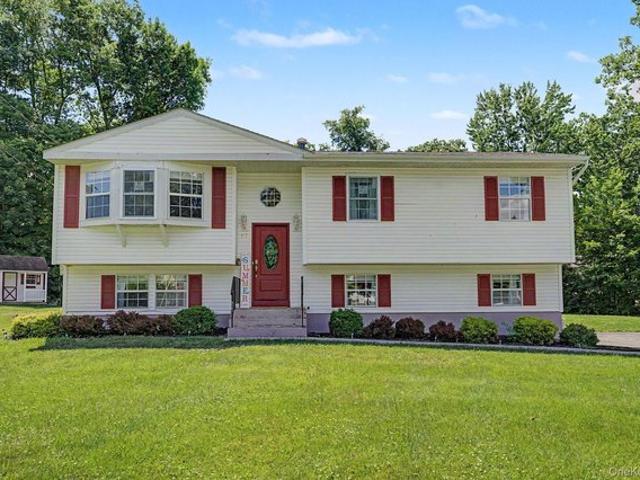 House for sale in Cornwall, New York