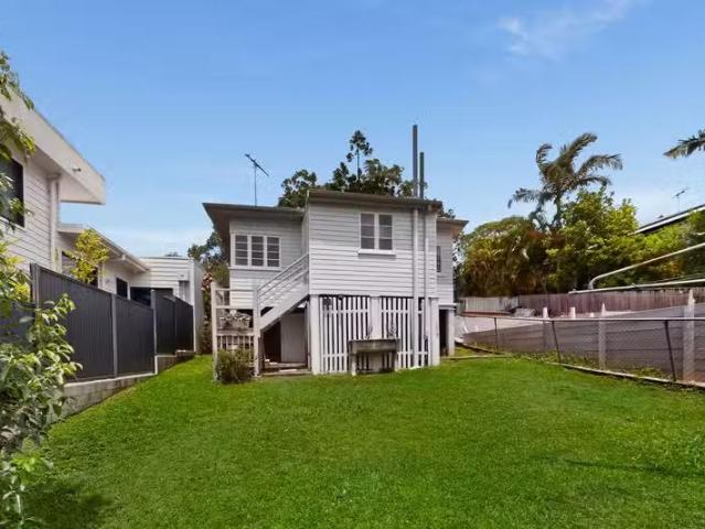 House for rent in Indooroopilly, Greater Brisbane