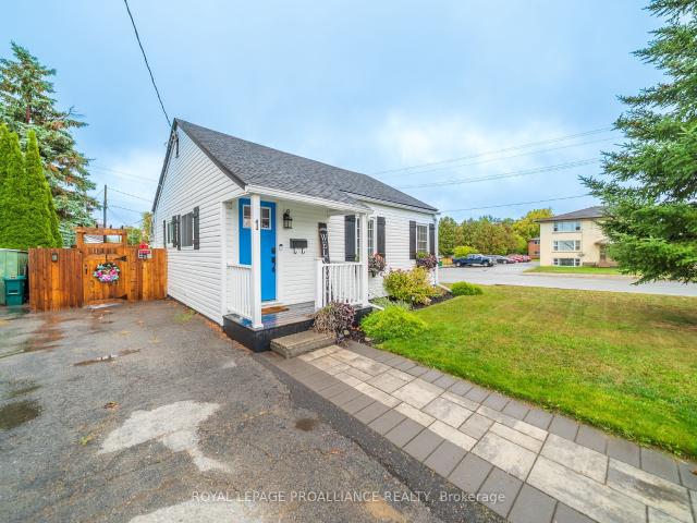 House for sale in Quinte West, Ontario