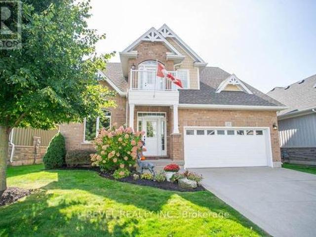 Condo for sale in Port Dover, Southwestern Ontario