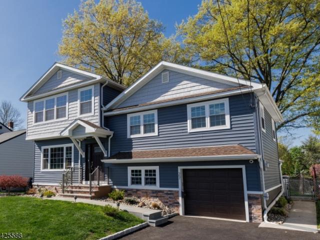 House for sale in Clark, New Jersey
