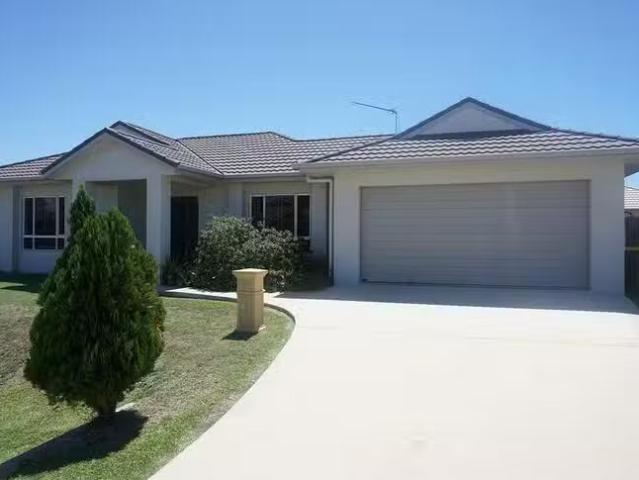 House for rent in Bowen