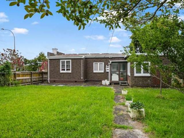 House for sale in New Lynn, Oroua County