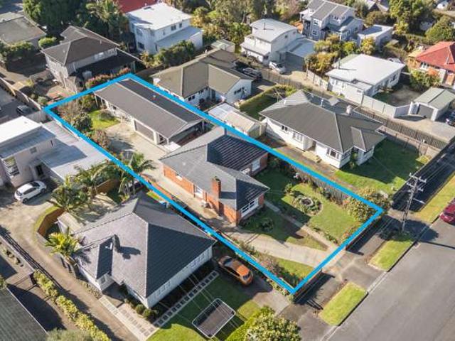 House for sale in Waterview, Auckland