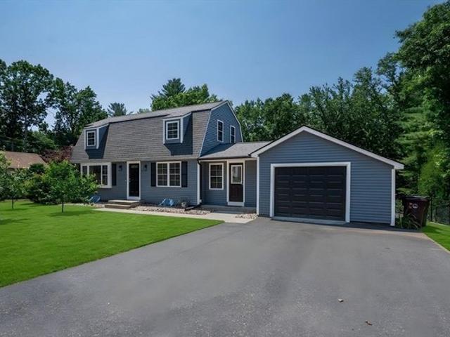 House for sale in Hampden, Massachusetts