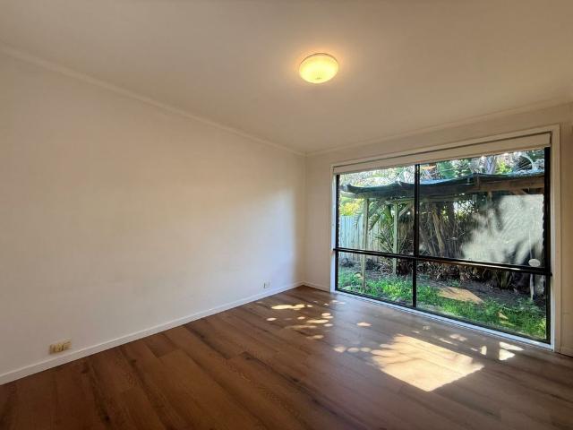 House for rent in Endeavour Hills, Melbourne