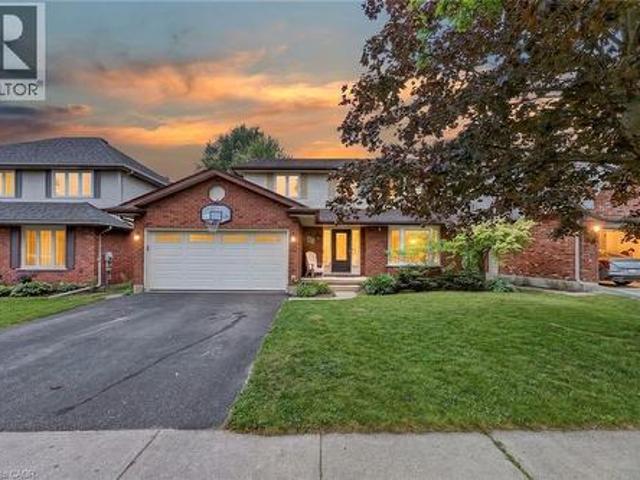 House for sale in Woodstock, Ontario
