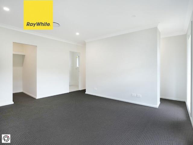 House for rent in Wollongong West, New South Wales