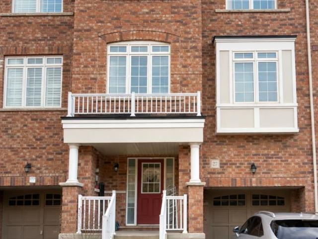 Townhouse for sale in Woburn, Ontario
