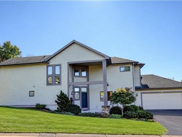 Townhouse for sale in Village of Fairport, Monroe County