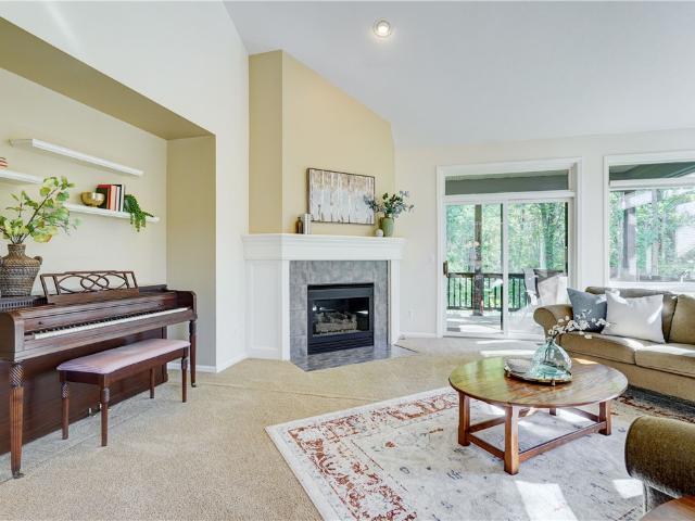 Townhouse for sale in Village of Fairport, Monroe County