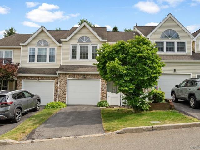Condo for sale in Fishkill, New York