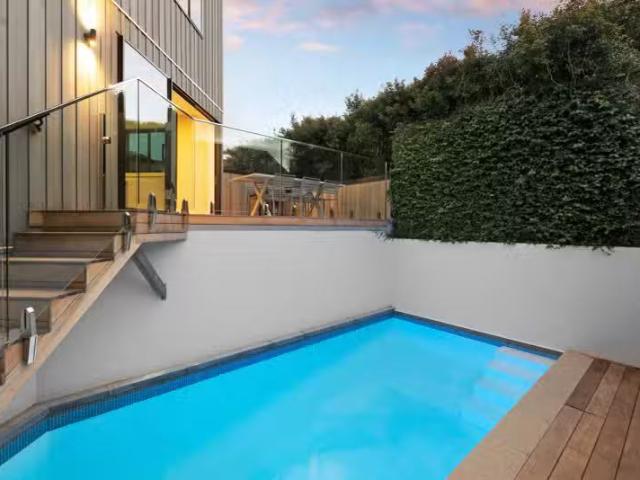 House for sale in Auckland, Oroua County