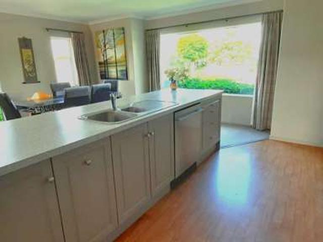 House for rent in Chaslands, Canterbury