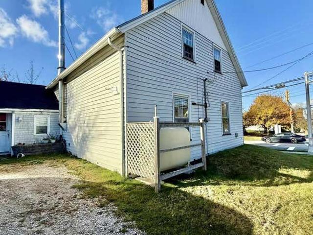 House for sale in Yarmouth, Nova Scotia