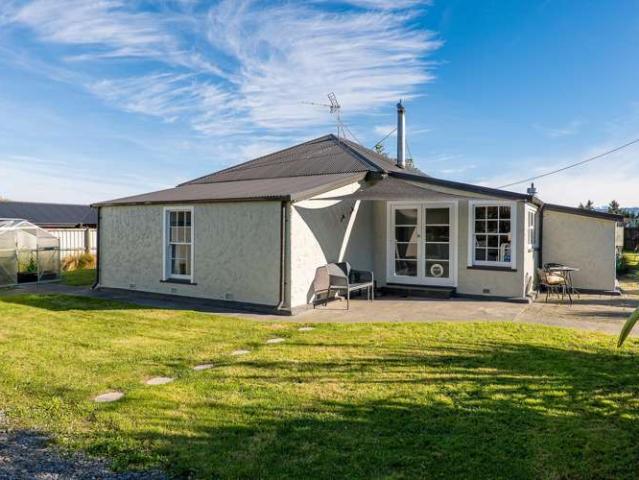 House for sale in Coalgate, Canterbury