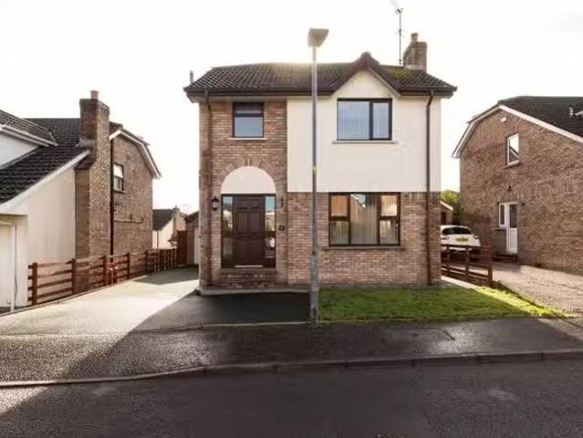 House to rent in Dromore