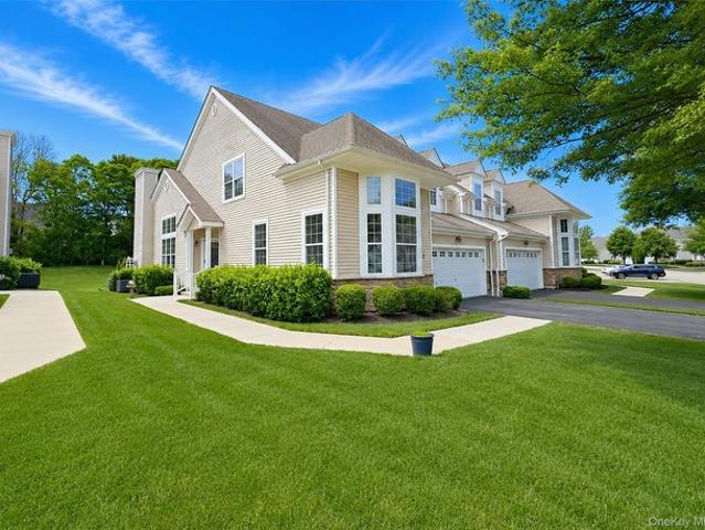 Condo for sale in Centereach, New York