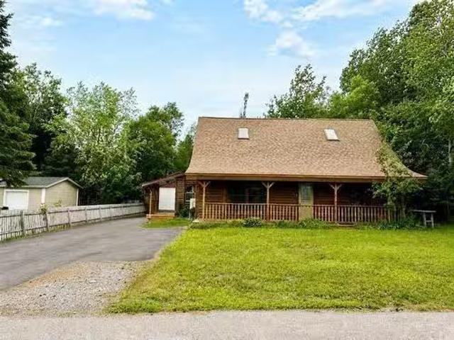 House for sale in Benton, Newfoundland And Labrador