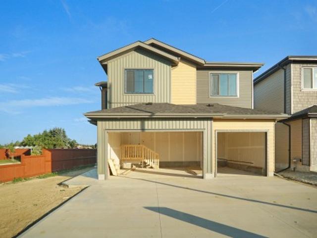 House for sale in Spruce Grove, Alberta