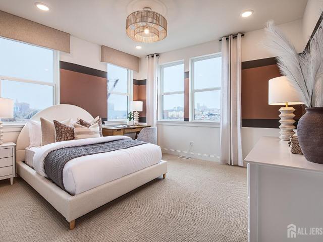 Townhouse for sale in Dayton, New Jersey
