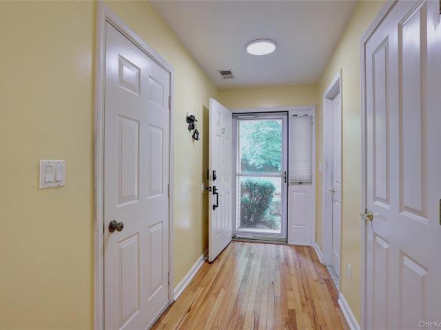 Condo for sale in Rockland, New York