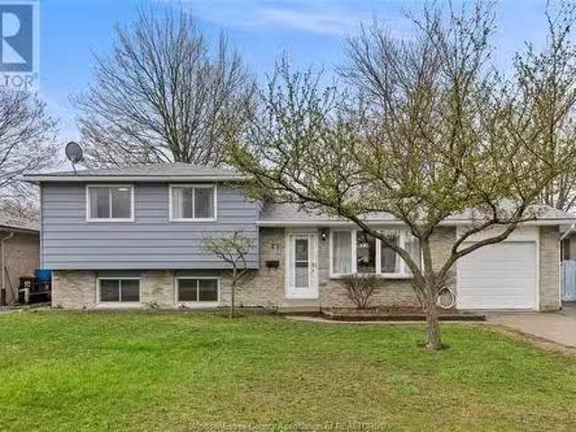 Condo for sale in Chatham–kent, Ontario