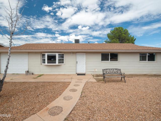 House for sale in Cochise, Arizona