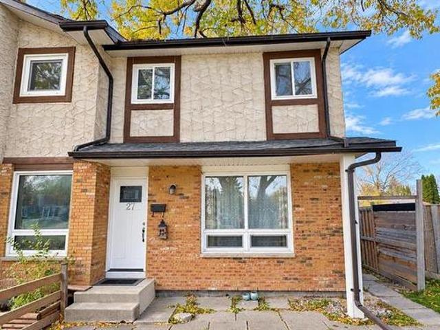 House for sale in Waverley Heights, Winnipeg