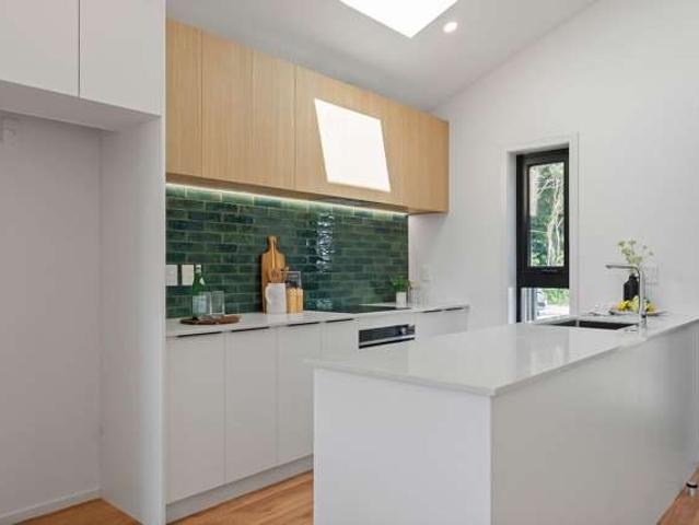 Townhouse for sale in Linden, Wellington