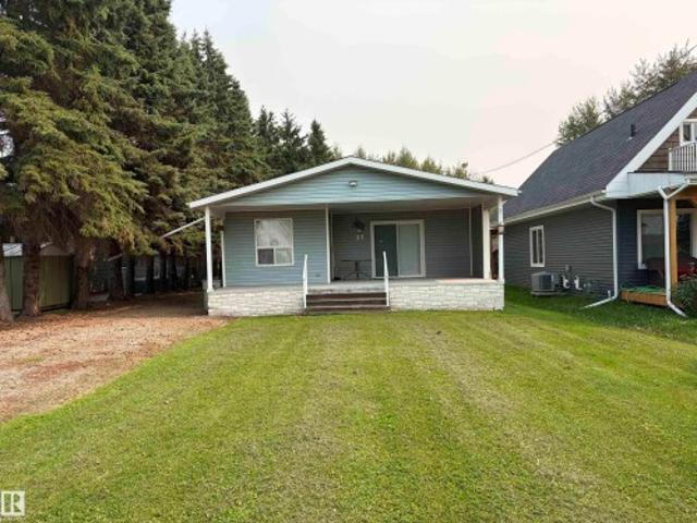 House for sale in Golden Days, Alberta