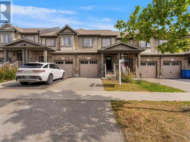 House for sale in Orangeville, Central Ontario