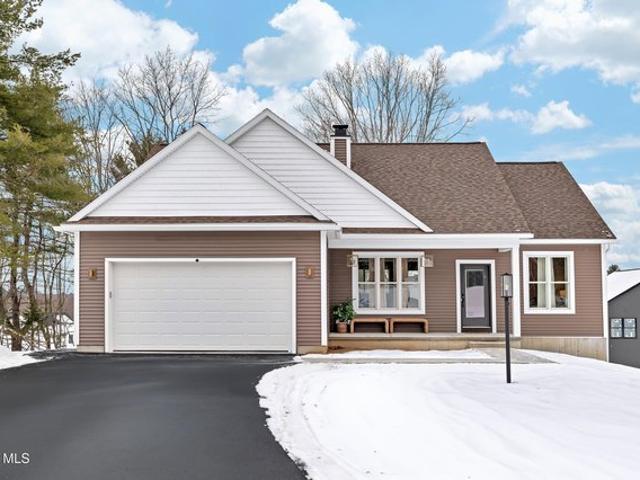 House for sale in Wynantskill, New York