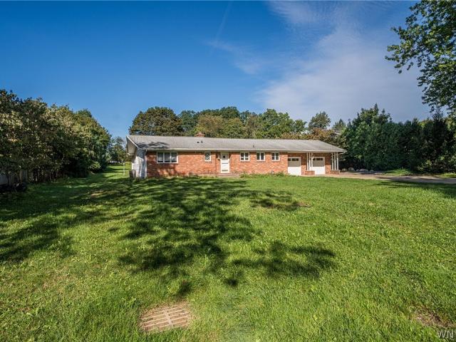 House for sale in Village of Orchard Park, Town of Orchard Park