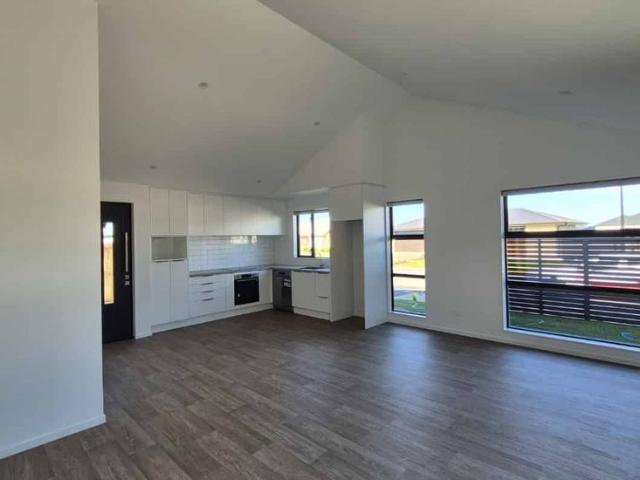 House for rent in Irwell, Canterbury