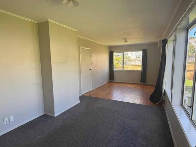 Apartment for rent in Waitangirua, Porirua