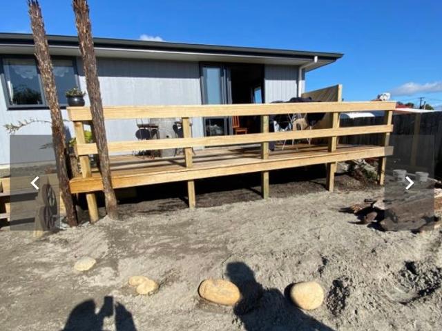 Townhouse for rent in Fairdown, West Coast