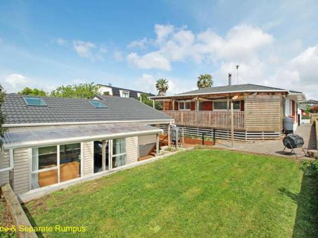 House for sale in Howick