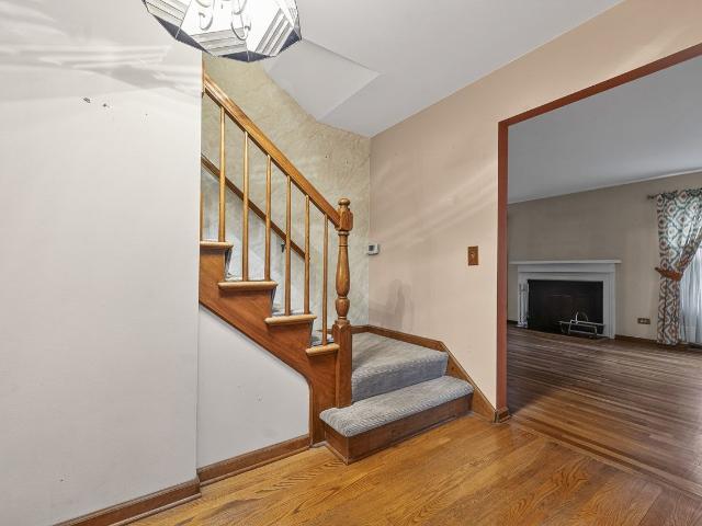 House for sale in Winfield, Illinois