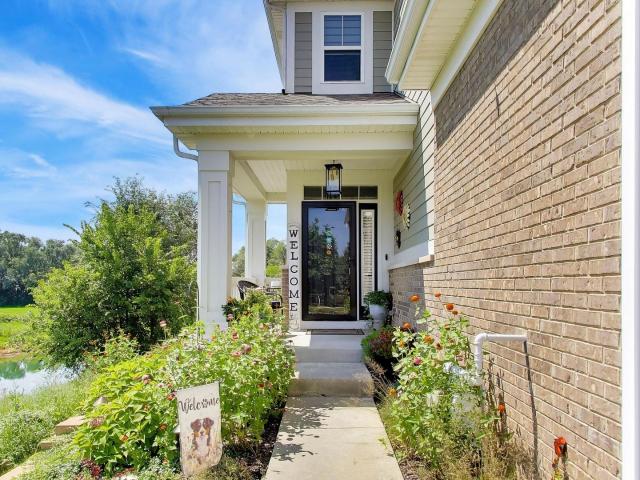 Townhouse for sale in Warrenville, Illinois