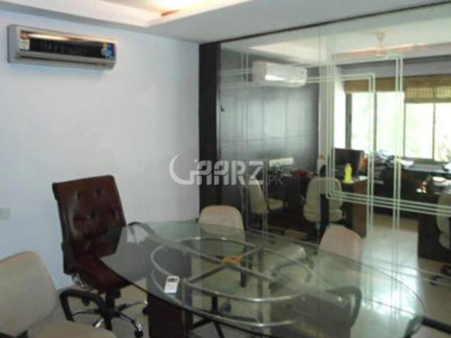 Building for rent in Islamabad, I-10